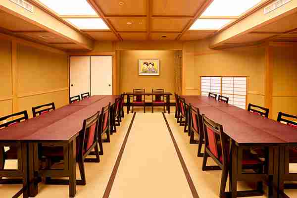 【披露宴・二次会／顔合わせ特集】