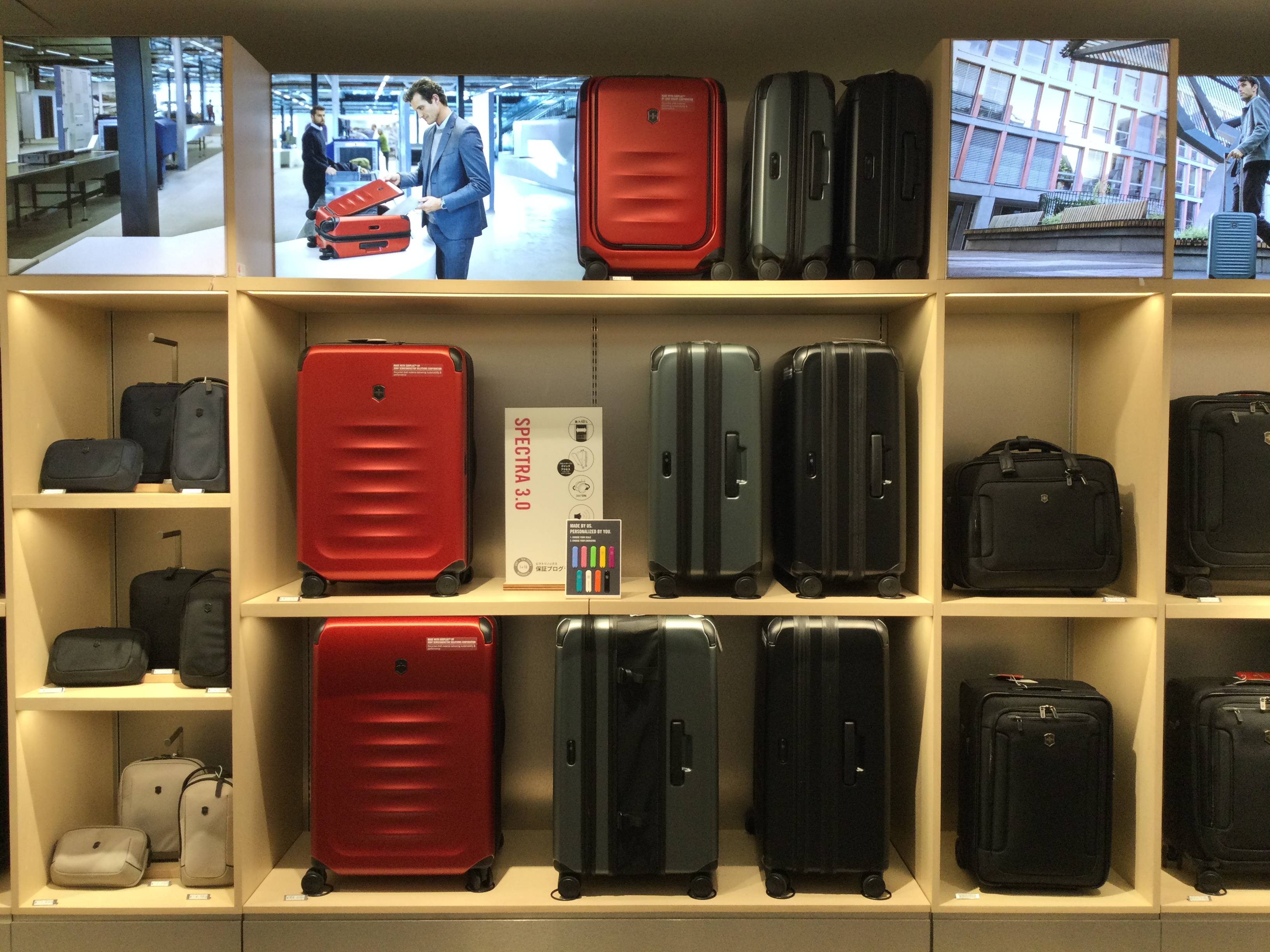 新婚旅行やその後の旅のお供に揃えたい！