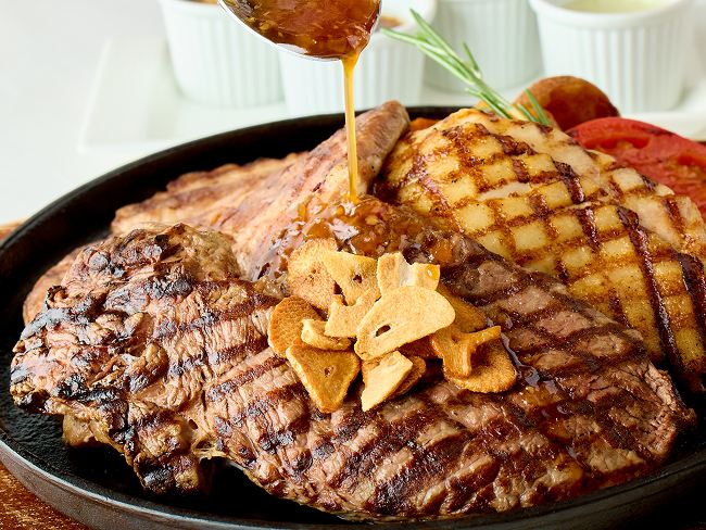 BAY GRILL
3種のミートプラッター